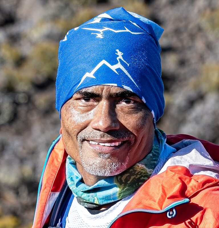 Traileur réunionnais au niveau de la Glacière, lors du Grand Trail de l'Ouest (GTO), Réunion 2025.